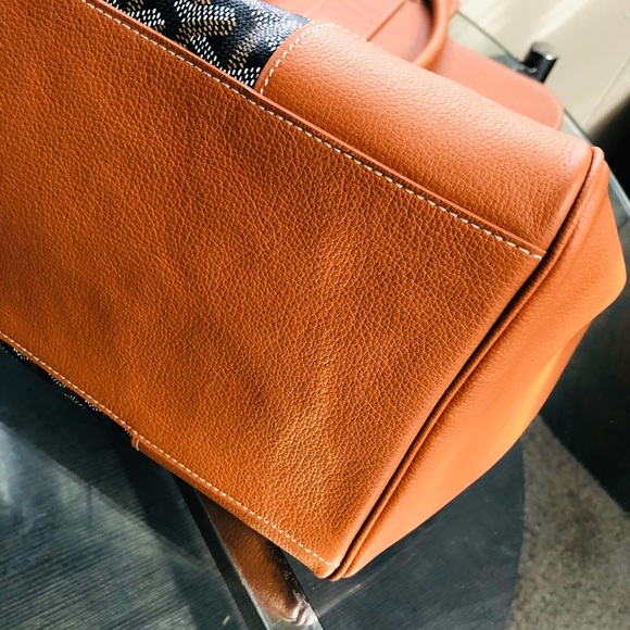 ****SOLD*****Goyard Saigon Tote Bag - Picture 11 of 12